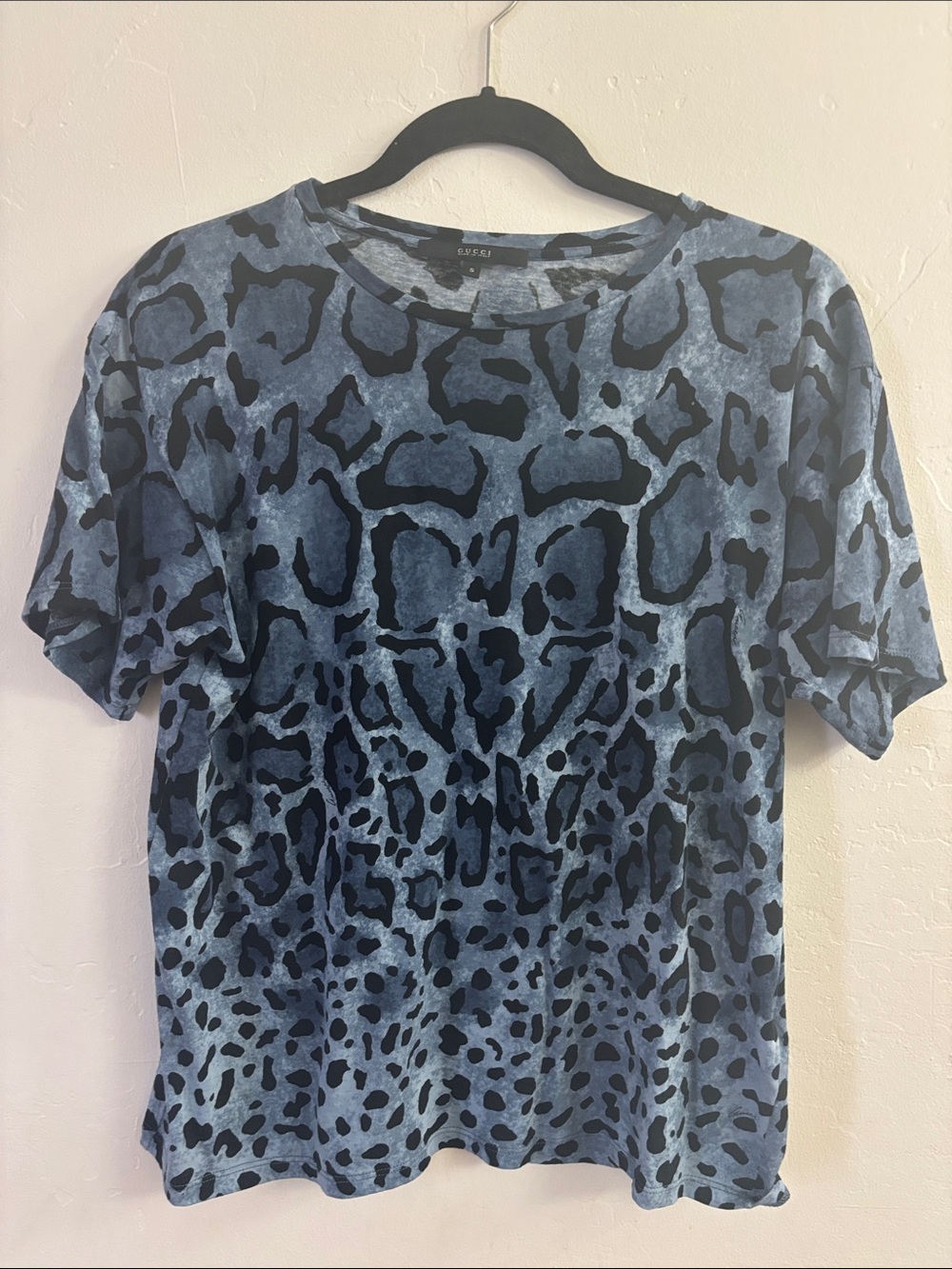Gucci Blue and Black Animal-Print Short Sleeve Tee
